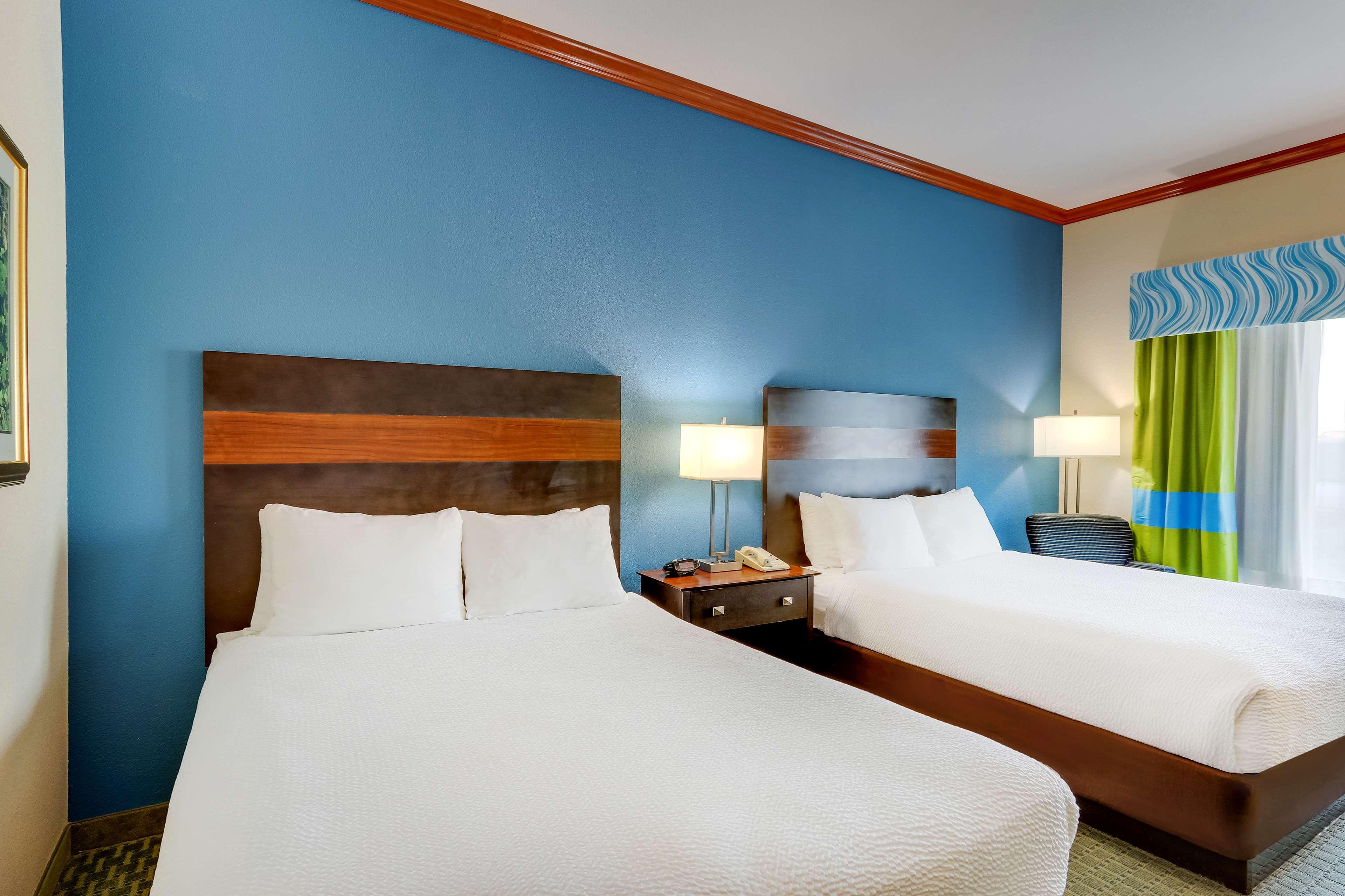 Comfort Inn & Suites Уэйко Экстерьер фото